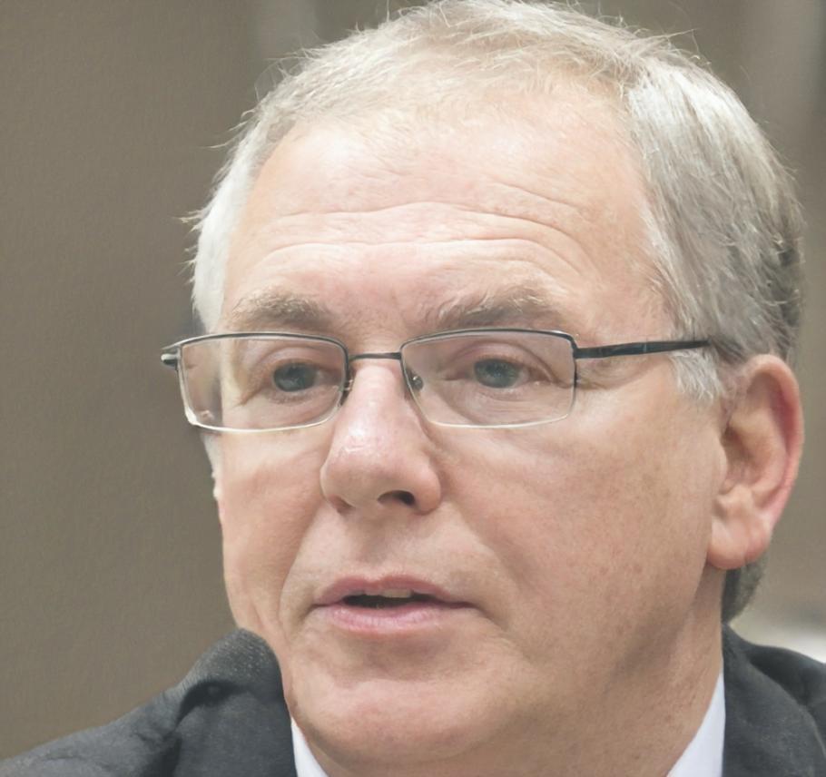 Portrait de Théo Blanchard, coach en habitudes financières